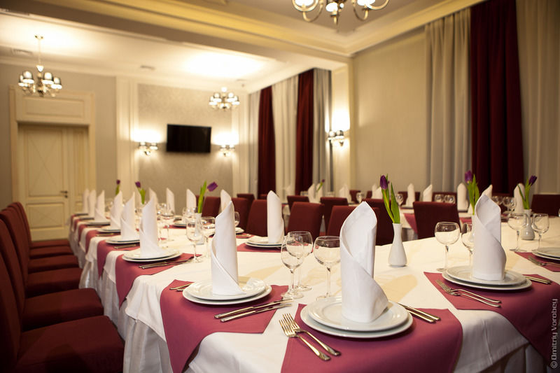 Kiroff Hotel Kharkov Ngoại thất bức ảnh