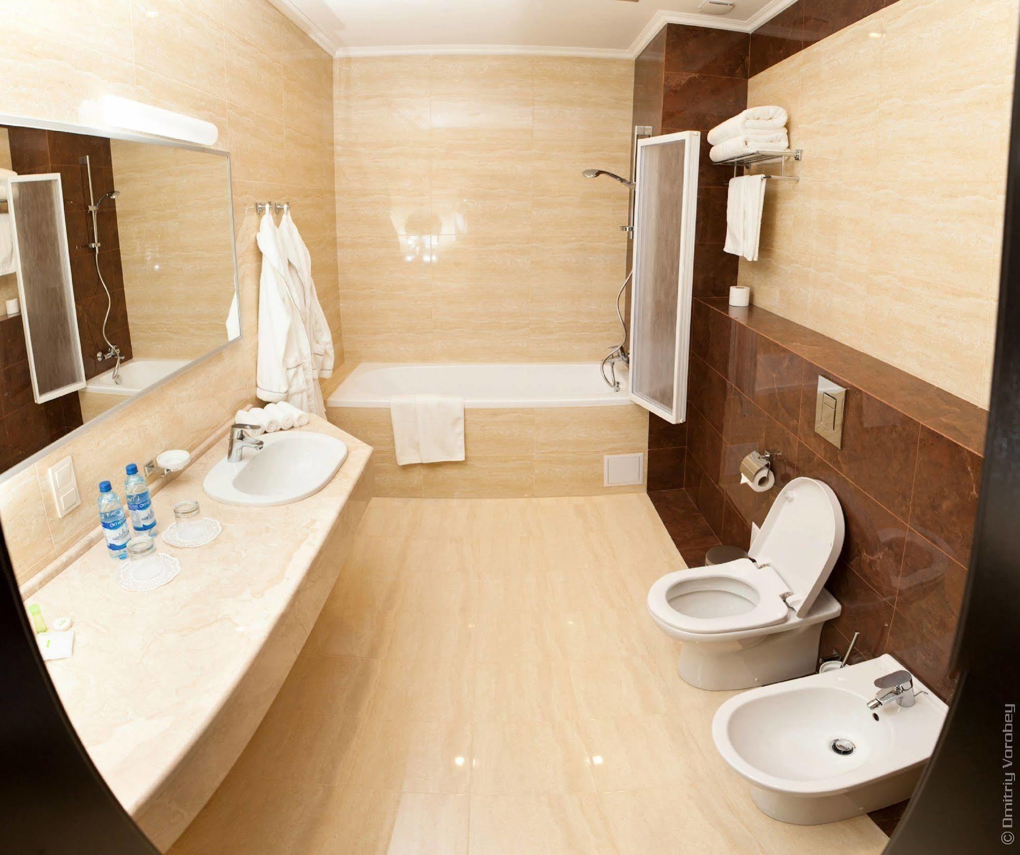 Kiroff Hotel Kharkov Ngoại thất bức ảnh
