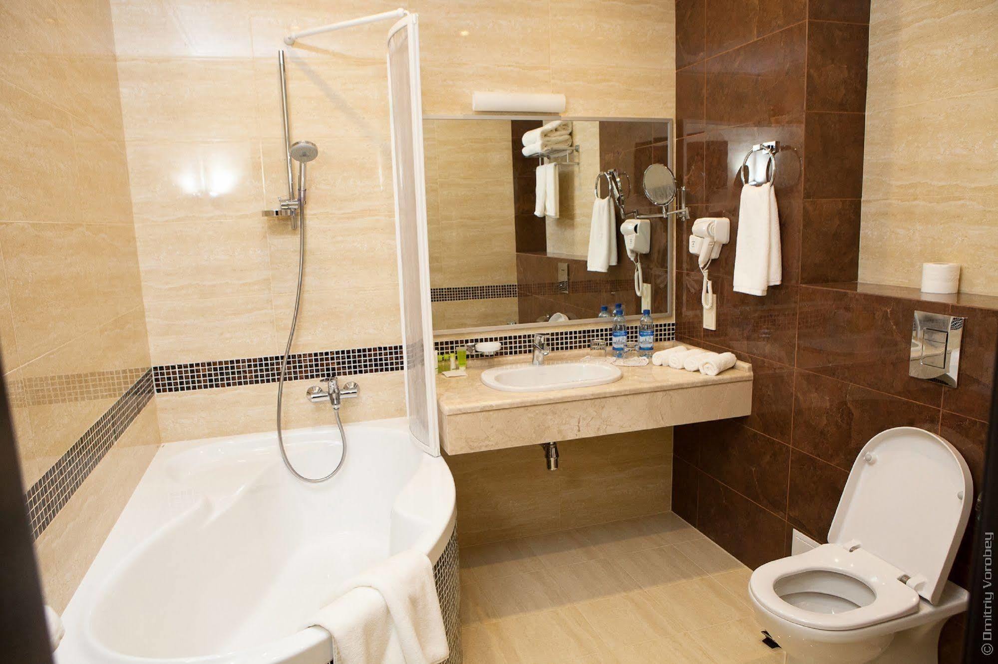 Kiroff Hotel Kharkov Ngoại thất bức ảnh