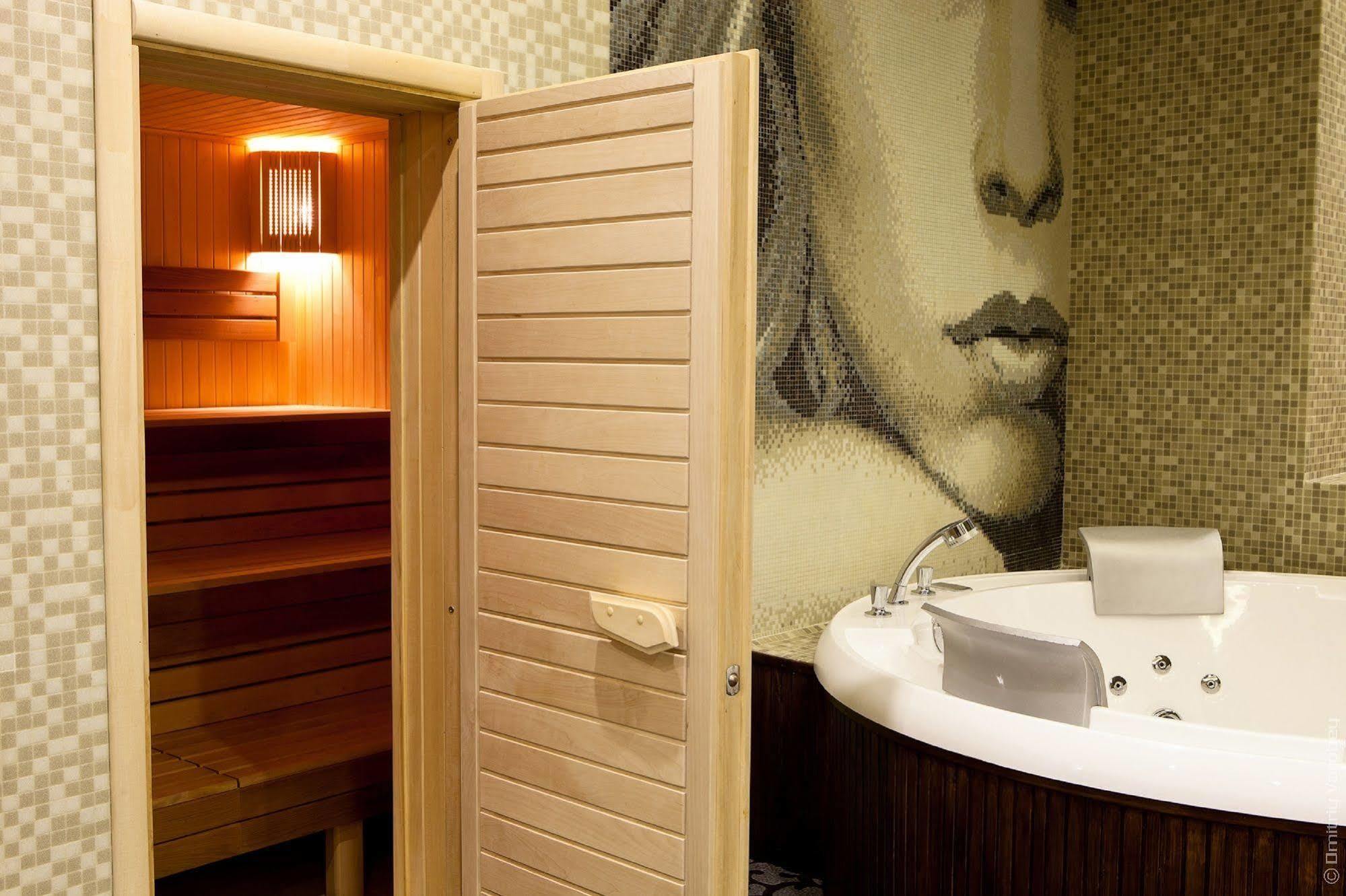 Kiroff Hotel Kharkov Ngoại thất bức ảnh