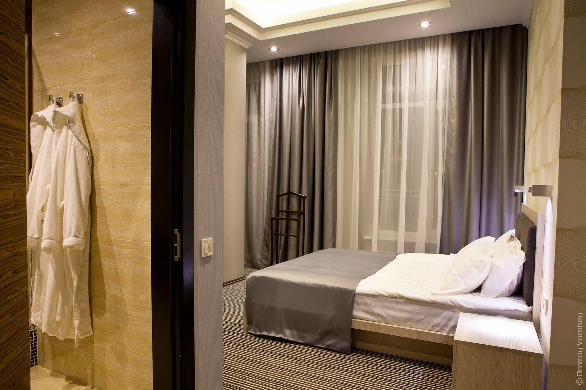 Kiroff Hotel Kharkov Ngoại thất bức ảnh