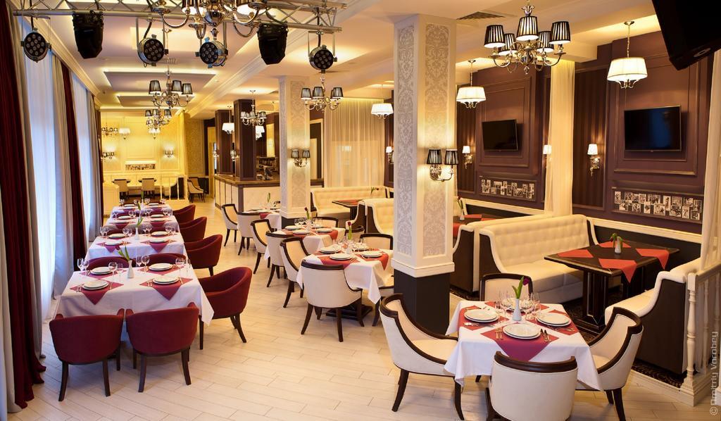 Kiroff Hotel Kharkov Ngoại thất bức ảnh